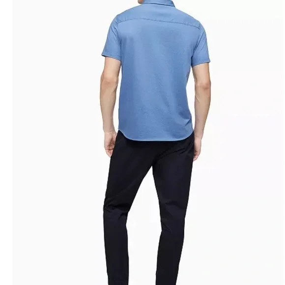 Calvin Klein Men's Liquid Touch Solid Knit Short Sleeve Shirt Blue Large - Picture 2 of 9
